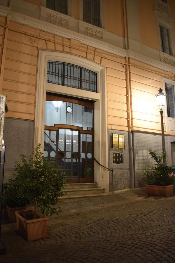 Corallo Rooms Салерно Экстерьер фото